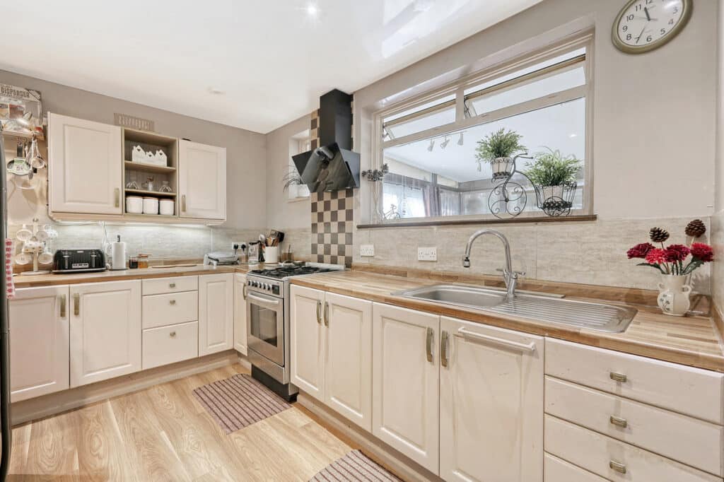 The Lowe, Chigwell, IG7 4